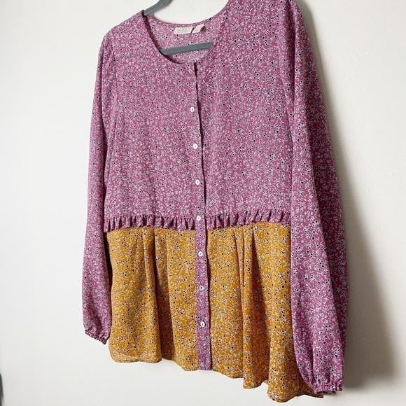 LOGO LORI GOLDSTEIN • Women’s Two Tone Button Front Blouse With Ruffles Size S - Picture 3 of 6